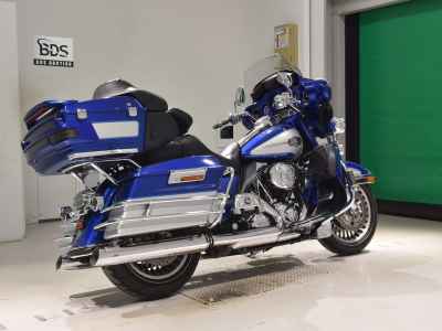 Harley-Davidson Electra Glide FLHTCU1580 2009