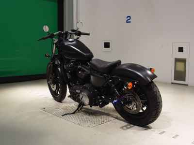 Harley-Davidson Sportster Iron XL883N 2010
