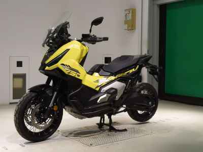 Honda X-Adv 750 2025