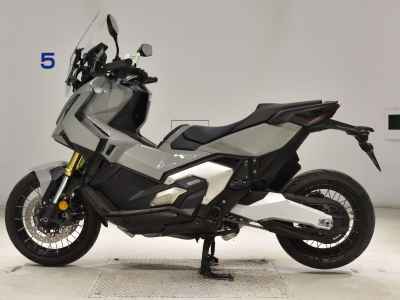 Honda X-Adv 750 2025