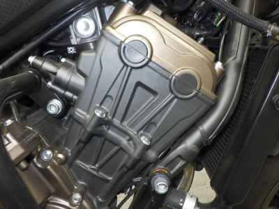 Honda CB650R E-Clutch 2025