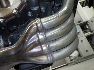 Honda CB650R E-Clutch 2025