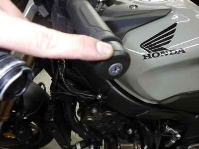 Honda CB650R E-Clutch 2025