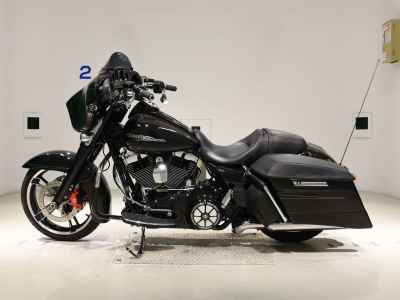 Harley-Davidson Street Glide FLHXS1690 2015