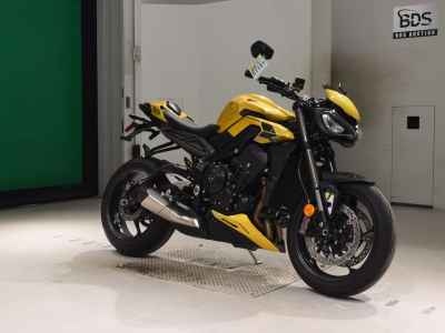Triumph Street Triple RS 2025