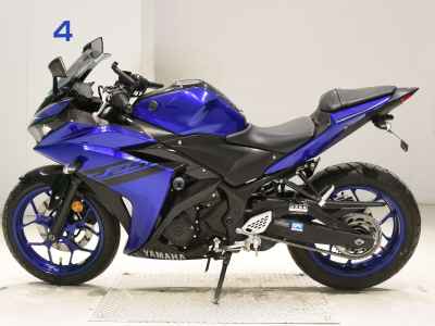 Yamaha YZF-R25 2018