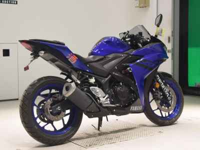Yamaha YZF-R25 2018