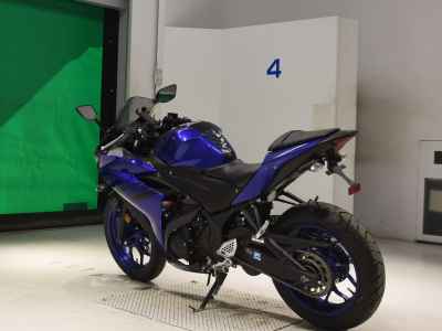 Yamaha YZF-R25 2018