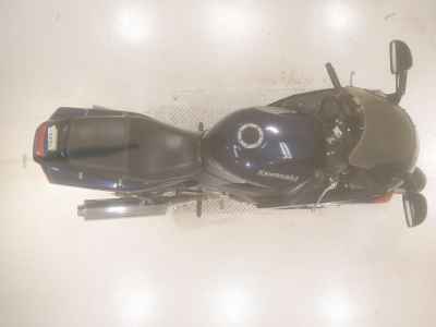 Kawasaki ZZR400 2005