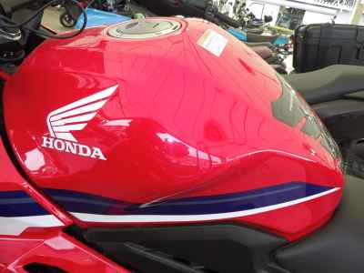 Honda CBR400R 2025