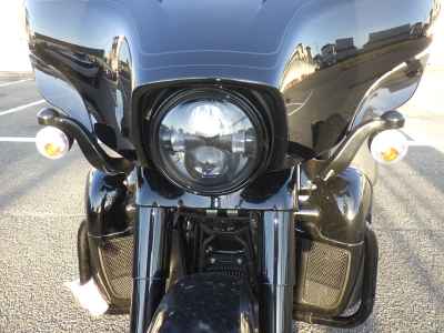 Harley-Davidson Electra Glide FLHTCU1870 Trike 2025