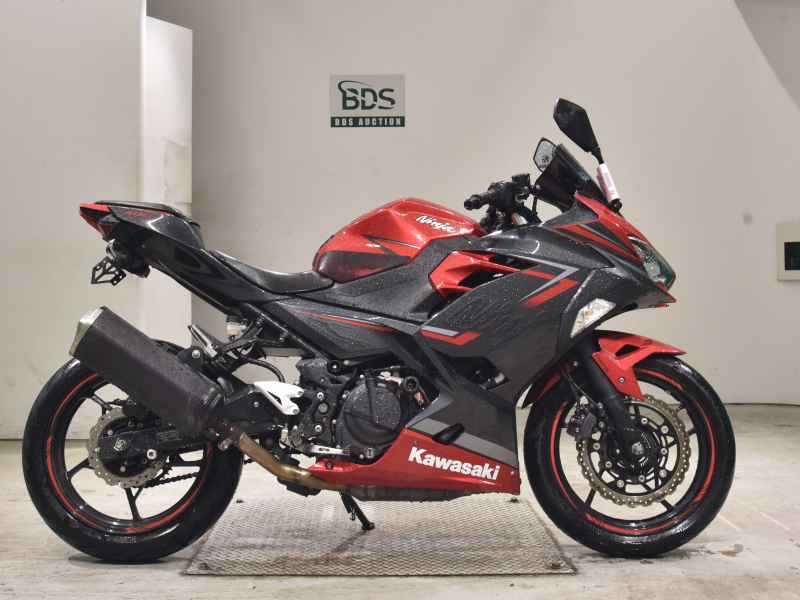 Kawasaki Ninja 400 2019