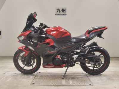 Kawasaki Ninja 400 2019