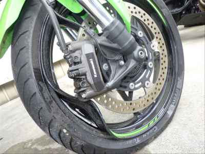 Kawasaki Ninja ZX-25R 2022