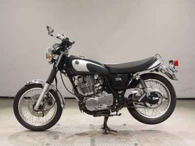 Yamaha SR400 2022
