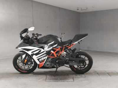 KTM RC 390 2021