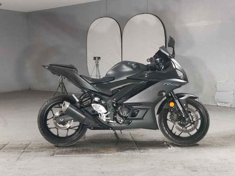 Yamaha YZF-R25 2020