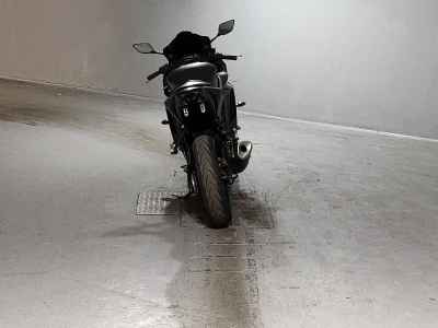 Yamaha YZF-R25 2020