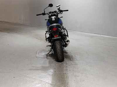 Kawasaki Z900RS 2024