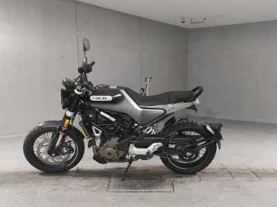 Husqvarna Svartpilen 401 2021