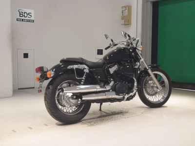 Honda VT400S 2013