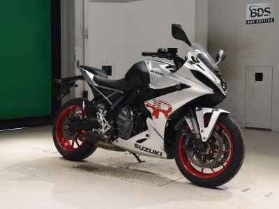 Suzuki GSX-8R 2024