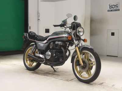 Honda CB400N 2021
