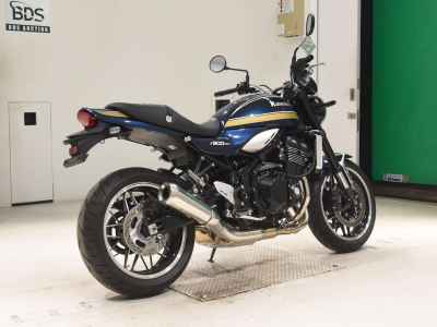 Kawasaki Z900RS 2023