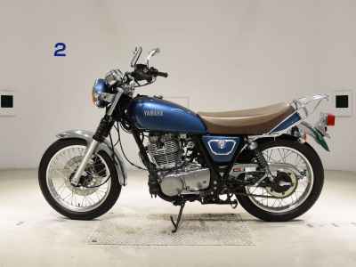 Yamaha SR400 2020