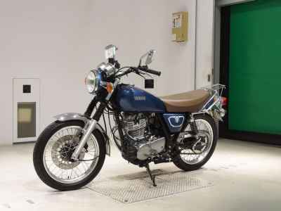 Yamaha SR400 2020