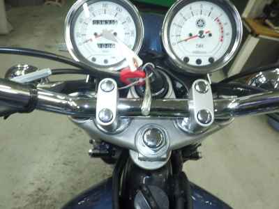 Yamaha SR400 2020
