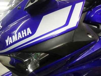 Yamaha YZF-R25 2017