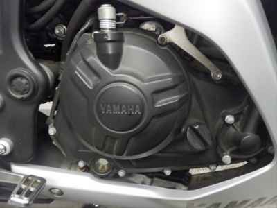 Yamaha YZF-R25 2017