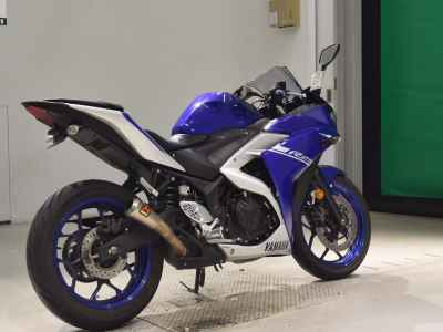 Yamaha YZF-R25 2017