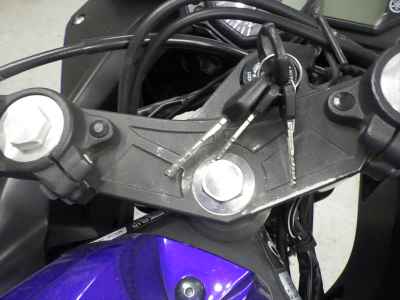 Yamaha YZF-R25 2017