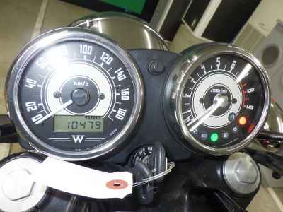 Kawasaki W800 2011