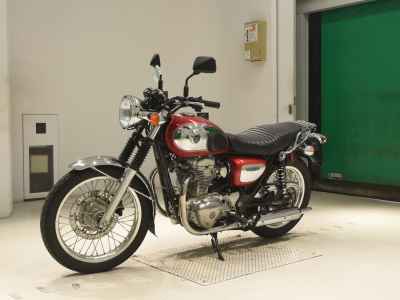 Kawasaki W800 2011