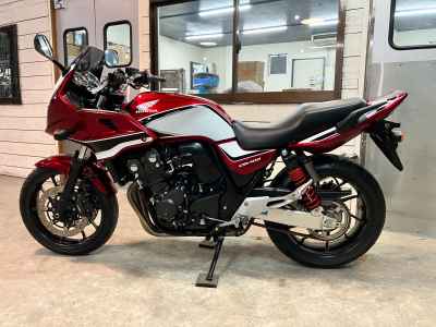 Honda CB400SFV 2020