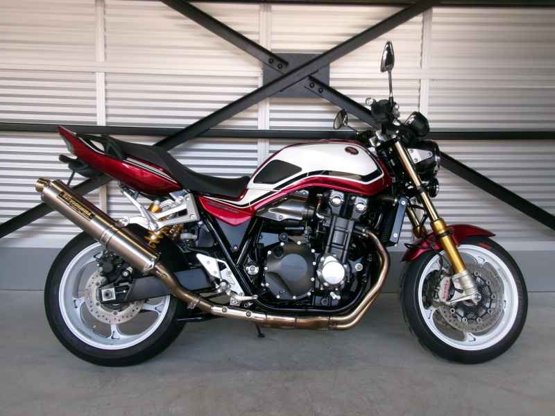 Honda CB1300 Super Boldor 2022