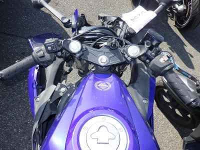 Yamaha YZF-R25 2015
