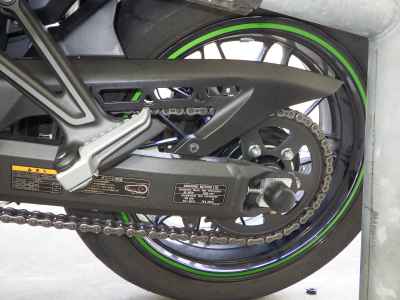 Kawasaki Z900RS Cafe 2025