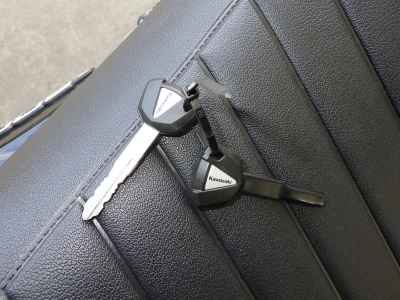 Kawasaki Z900RS Cafe 2025