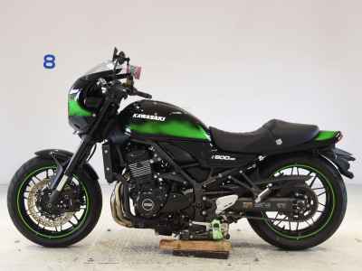 Kawasaki Z900RS Cafe 2025