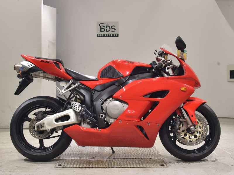 Honda CBR1000RR 2005