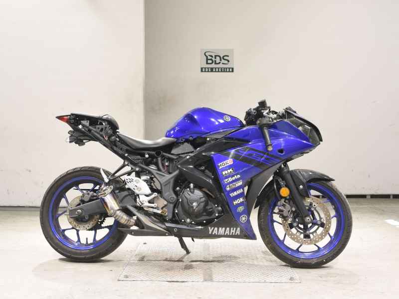 Yamaha YZF-R25 2018