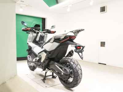 Honda X-Adv 750 2021