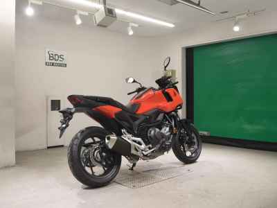 Honda NC750X DCT 2025