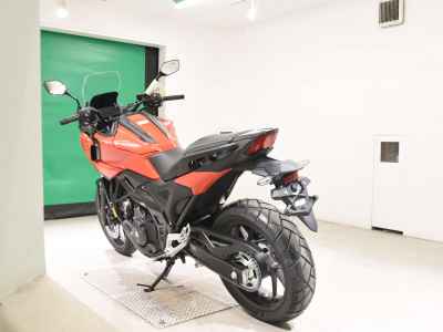 Honda NC750X DCT 2025