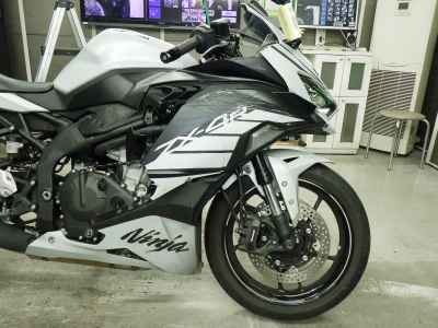 Kawasaki Ninja ZX-4R 2025