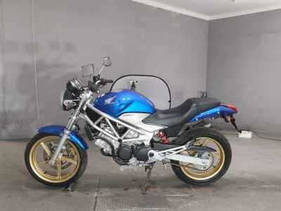 Honda VTR250 2009